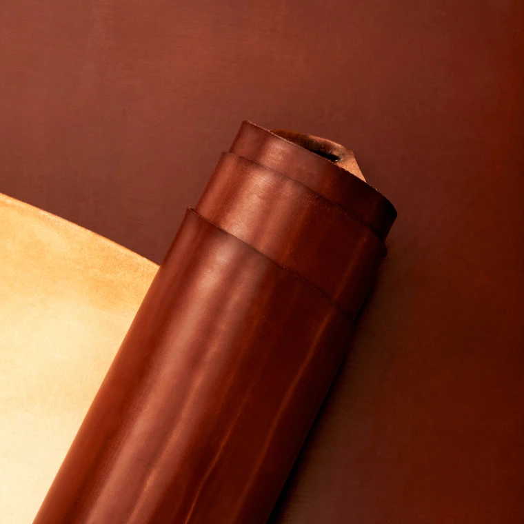 Sedgwick English Bridle Leather, Panel, Hazel 5 Sedgwick English Bridle Leather, Panel, Hazel - Image 3