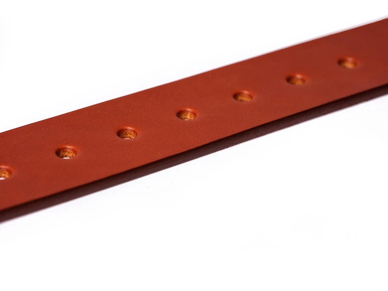 Wickett & Craig Finished Leather Belt, English Bridle, Chestnut 5 Wickett & Craig Finished Leather Belt, English Bridle, Chestnut - Image 3