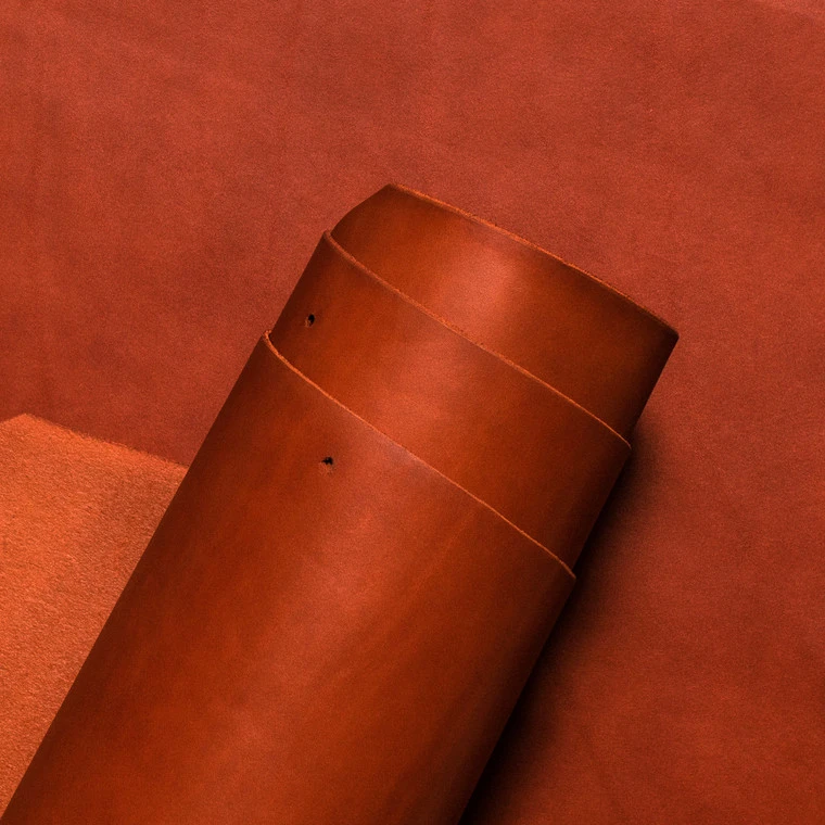 Wickett & Craig English Bridle Leather Panels, Chestnut 5 Wickett & Craig English Bridle Leather Panels, Chestnut - Image 3